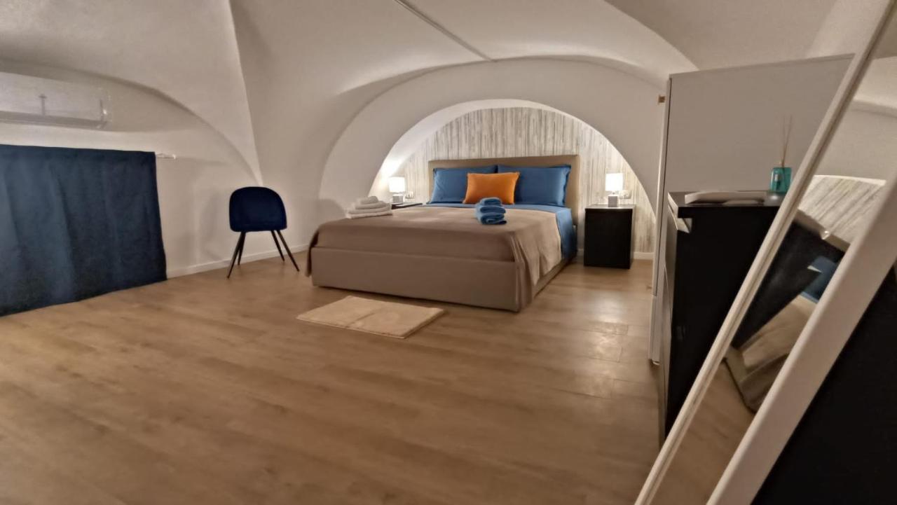 Maison Ventimiglia 83 Catania Bagian luar foto