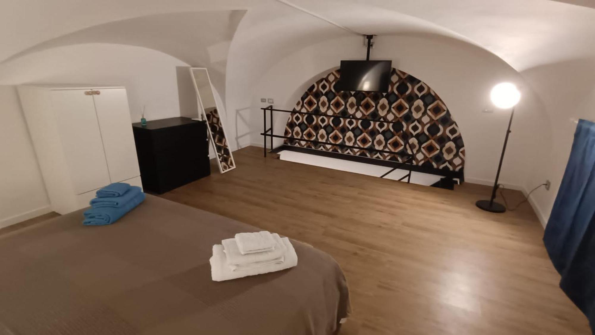 Maison Ventimiglia 83 Catania Bagian luar foto